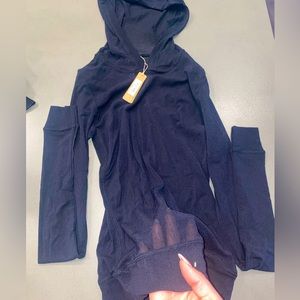 Skims cute! long sleeve fitted hoodie see through - Size small